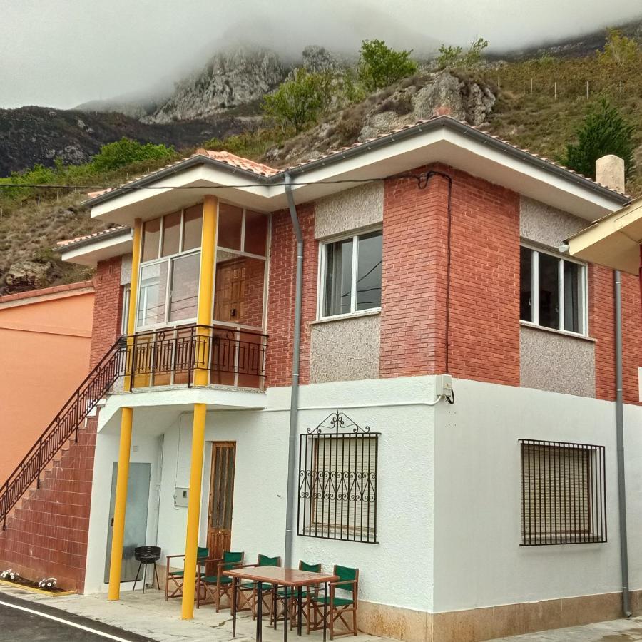 Villa Casa Sella Asturias Arriondas Exterior foto